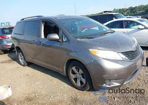2013 Toyota Sienna Le V6 8 Passenger из США, поврежденный, VIN 5TDKK3DC7DS295982